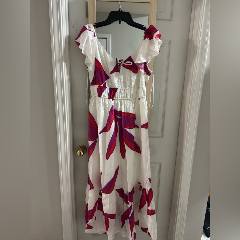 Nine West White Dress with Pink and Red Accent
